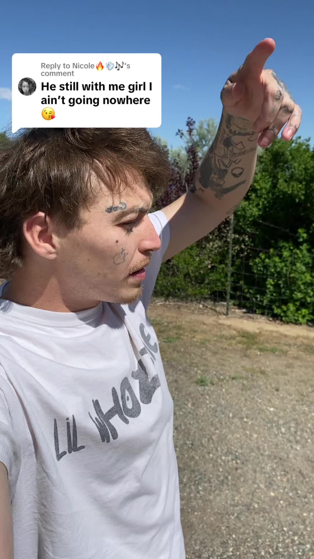 @lilwhozzie