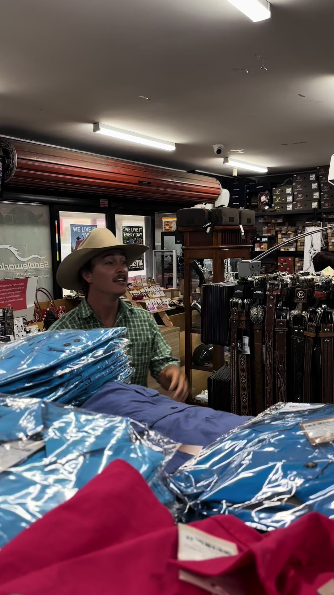 @Gympie Saddleworld & Country