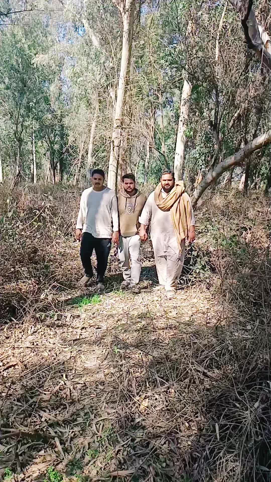 @RANA KAMRAN 라나 감란