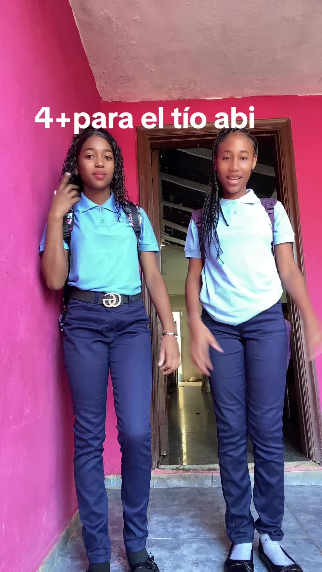 @😻Ambar😻