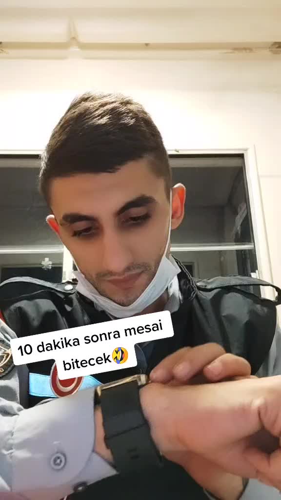 @DeNizKca💛♥️