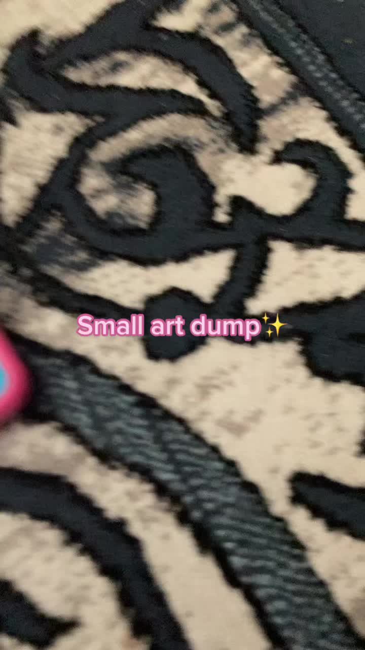 @Pfp by @trashwoofxz._.artz