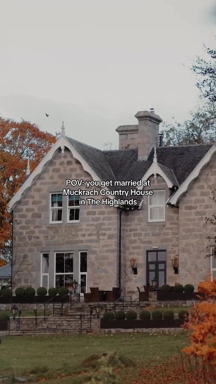 @The Hollies Retreats