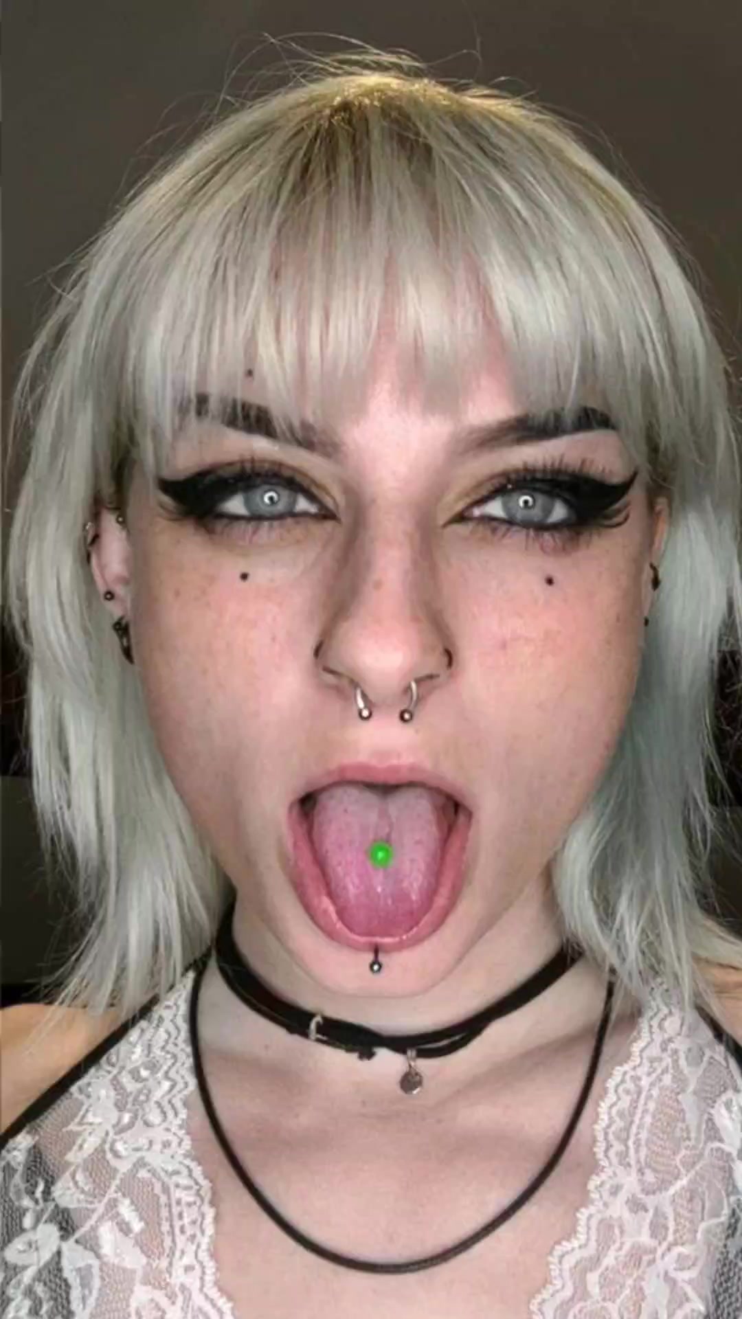 @fyonn