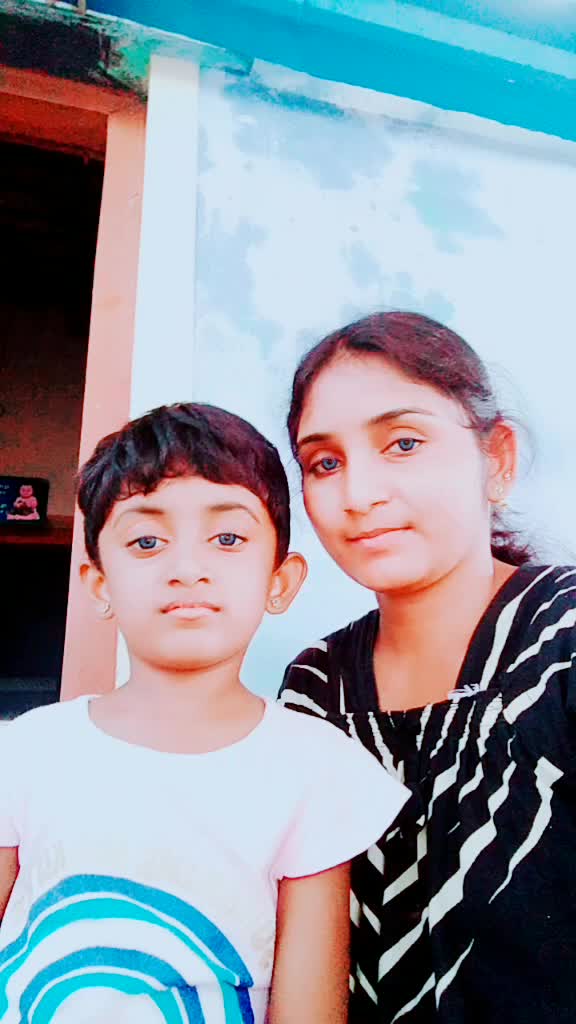 @iniya