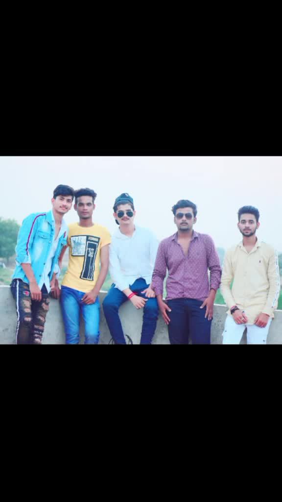 @Cute_munda_hrsh