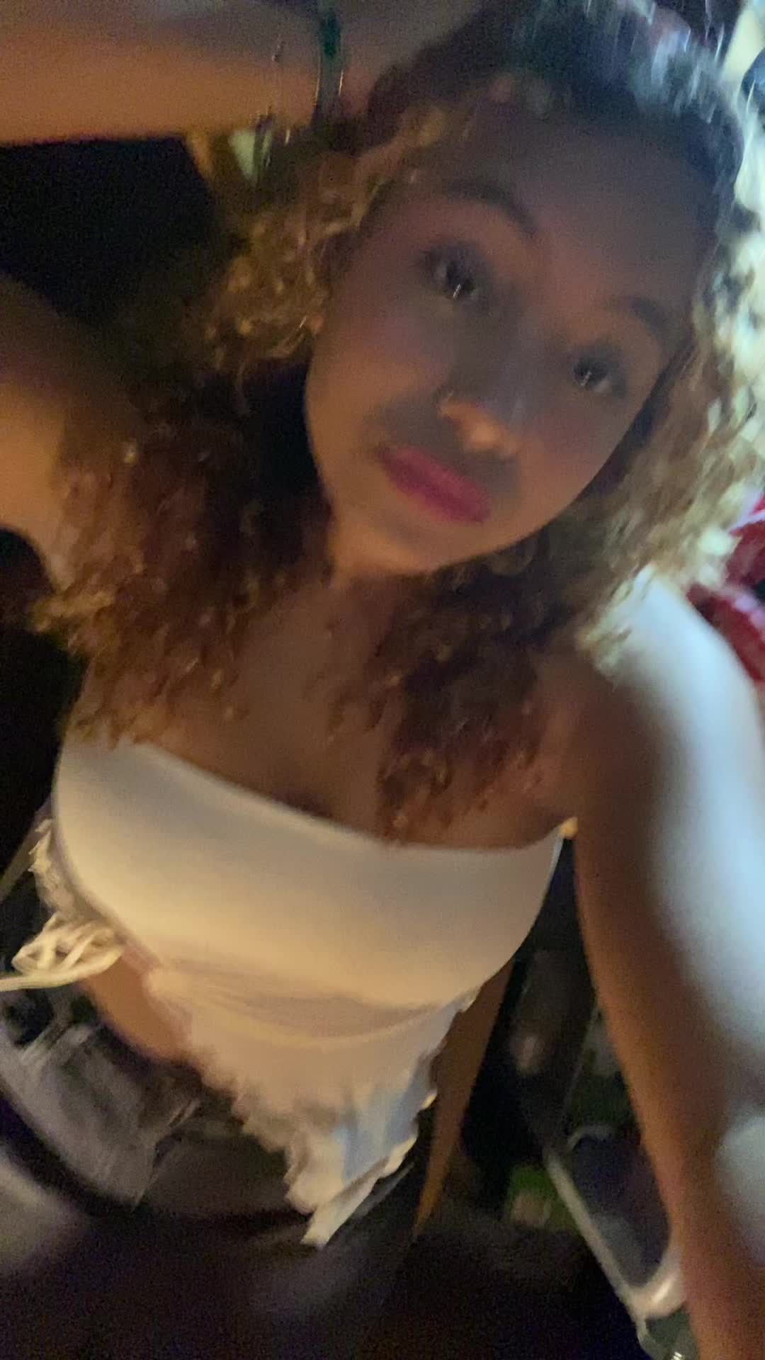 @leila
