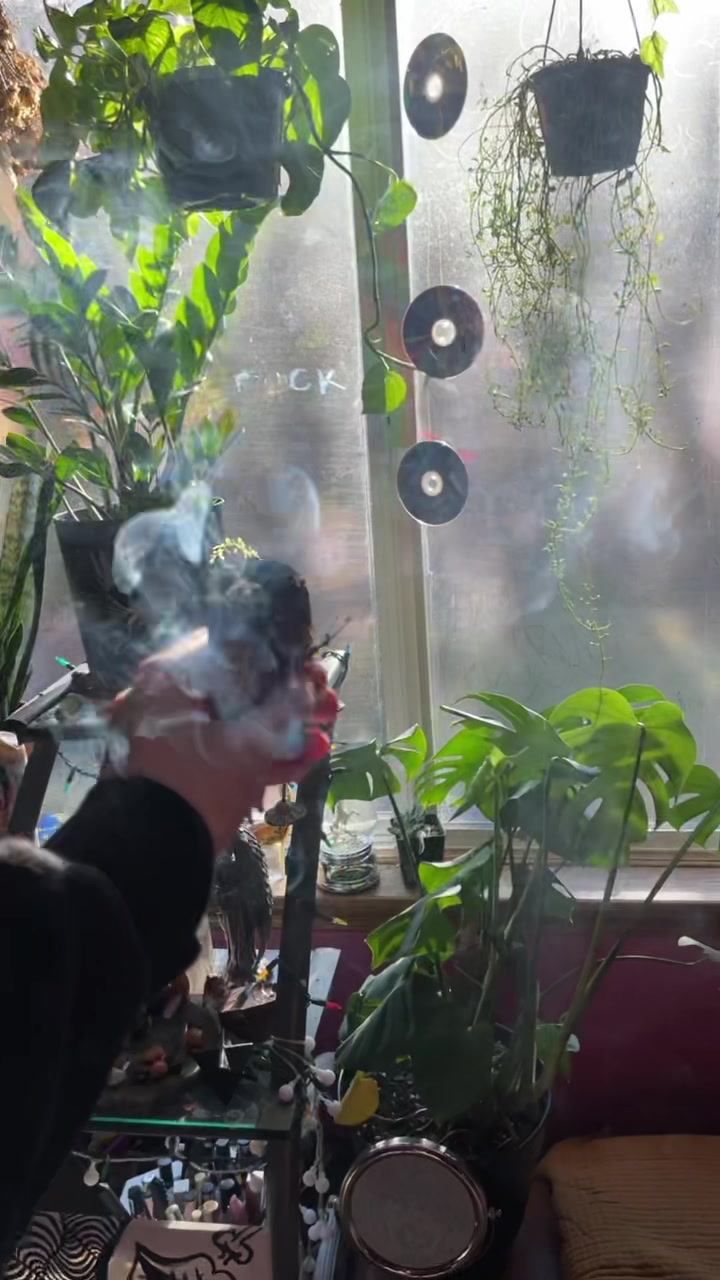 @cannabisqween420