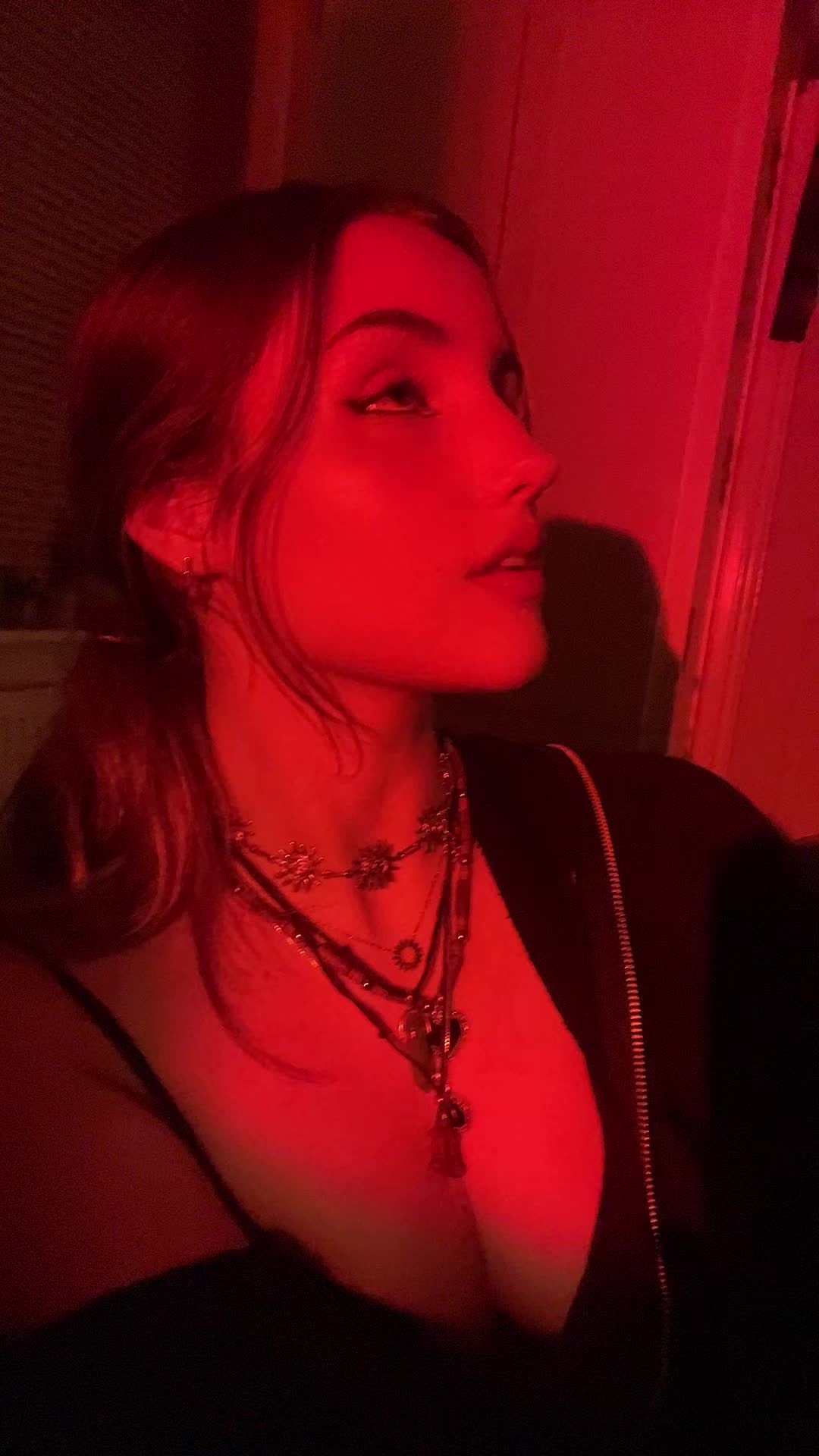 @rru8yy3
