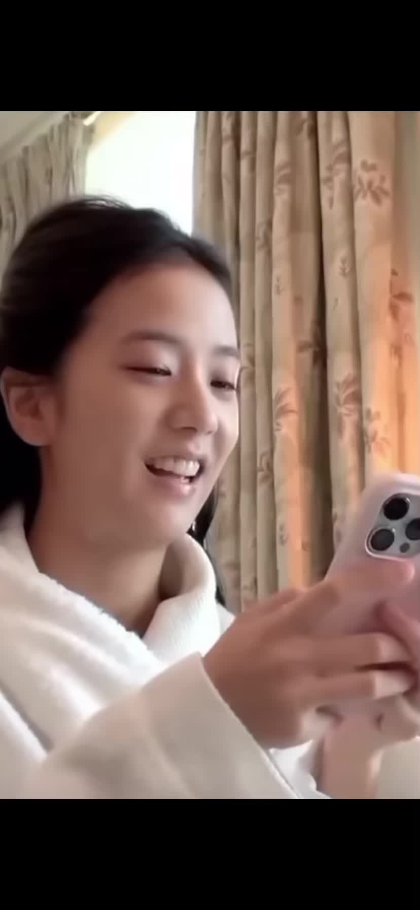 @𝔼𝕞𝕒𝕟