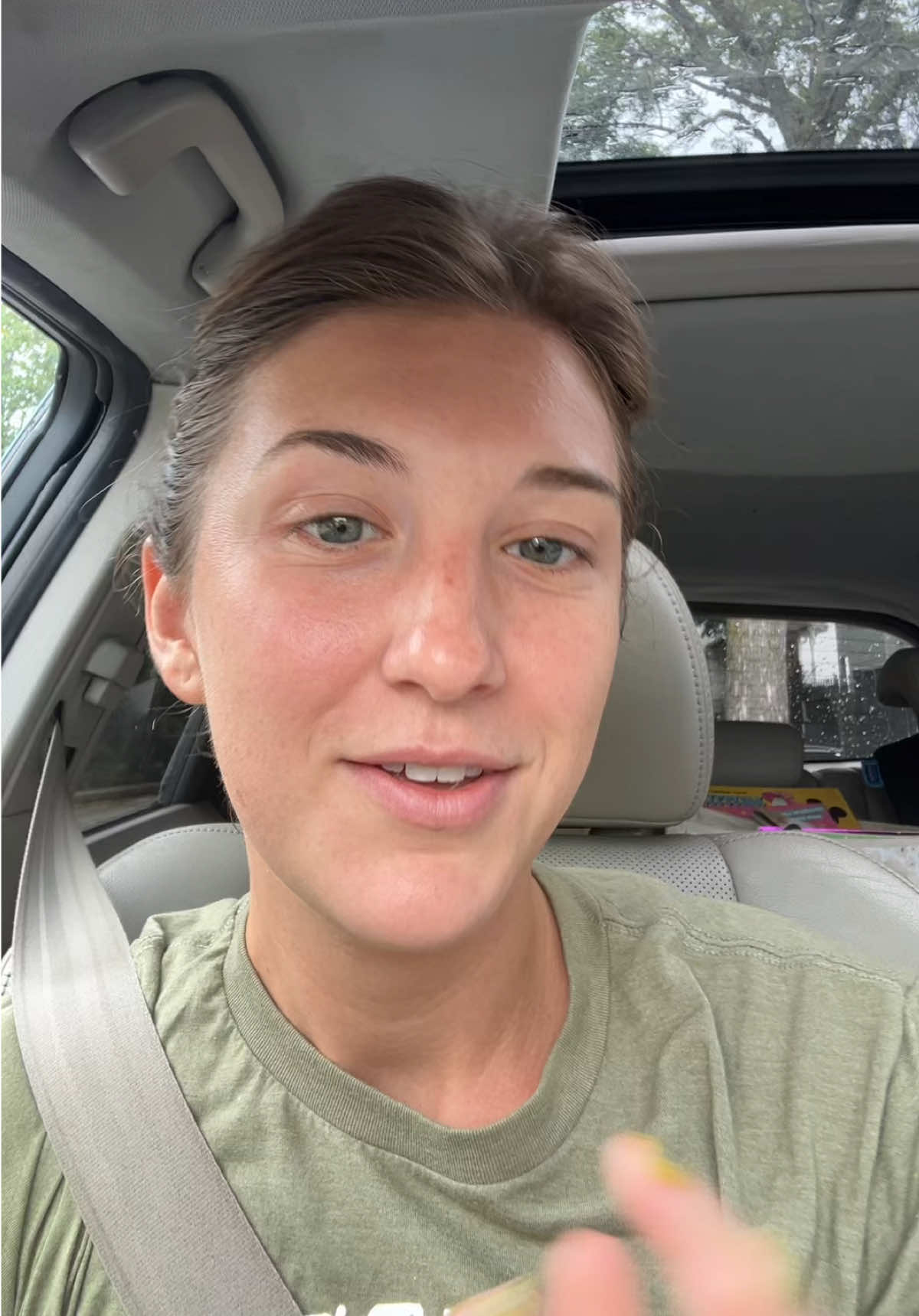 @caraleighclinton