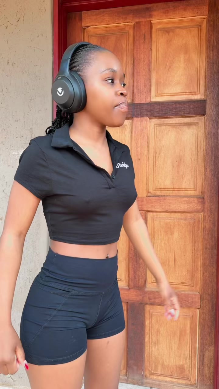 @MamalisahLaylow