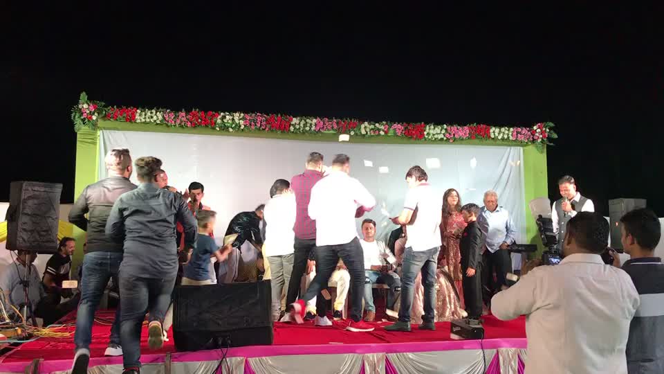 @Malik Bhai