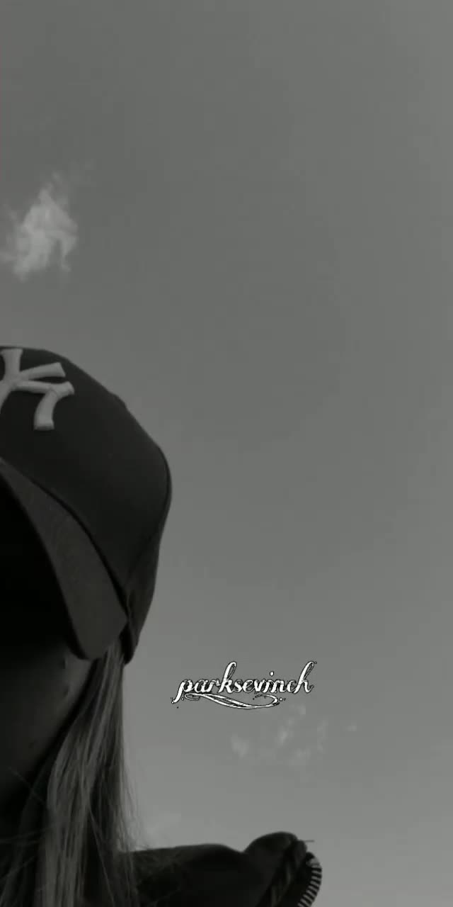 @<3