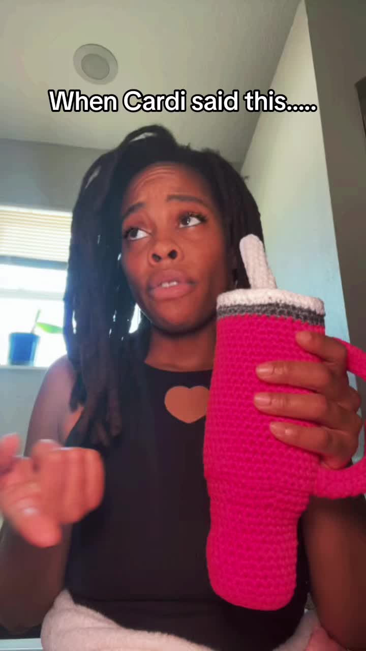 @🧶🧜🏾&zwj;♀️ItzJustChele👩🏽&zwj;🌾🐰