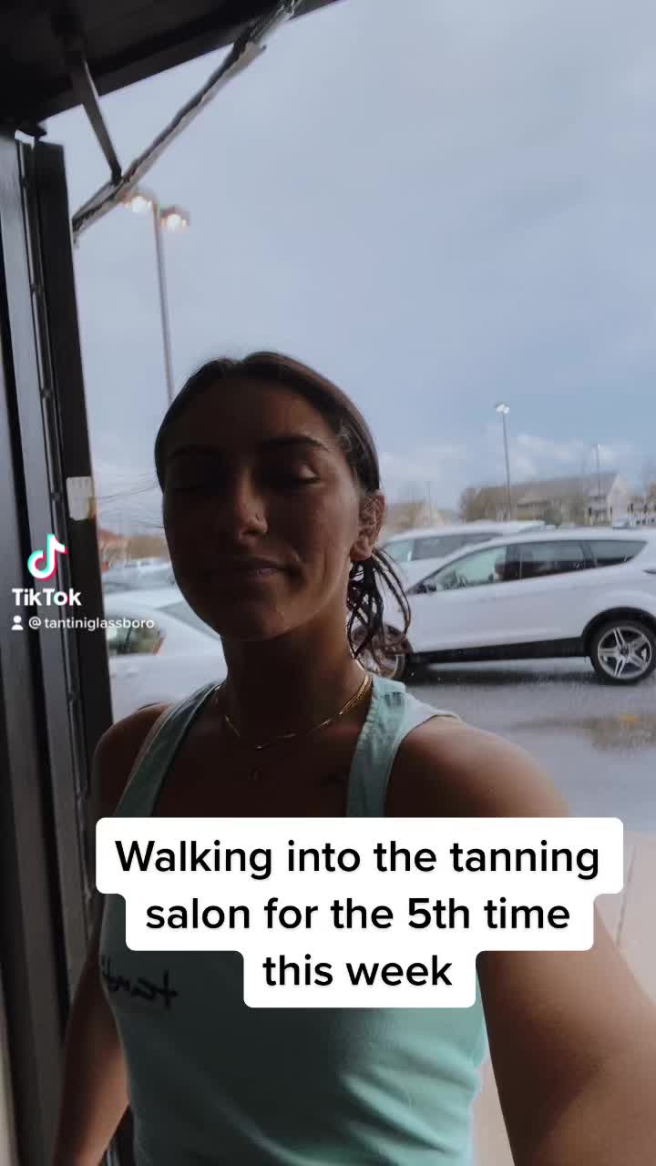 @Tantini Tanning Bar