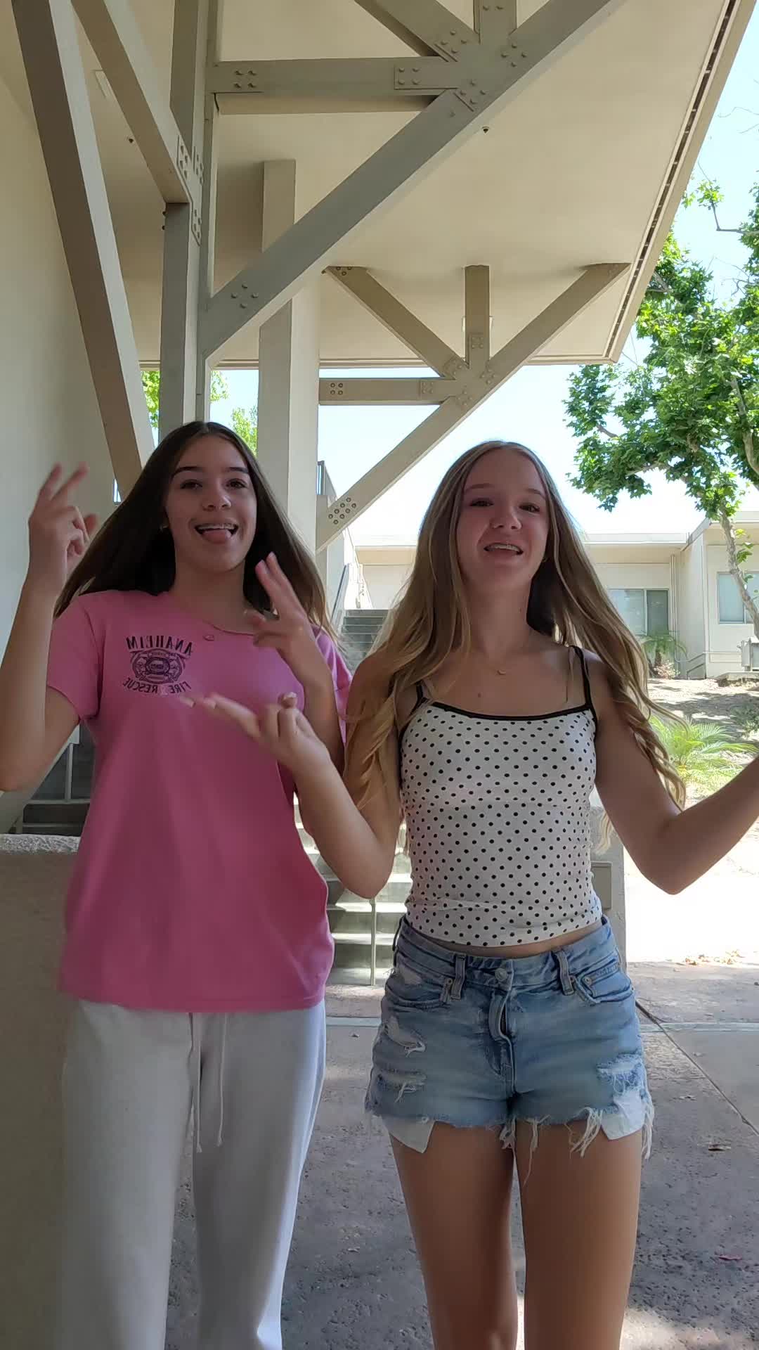 @TrinityRae