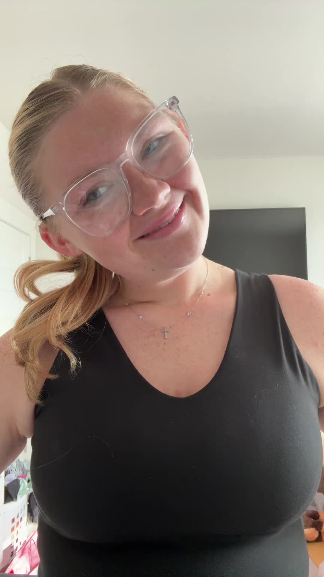 @carly_0906