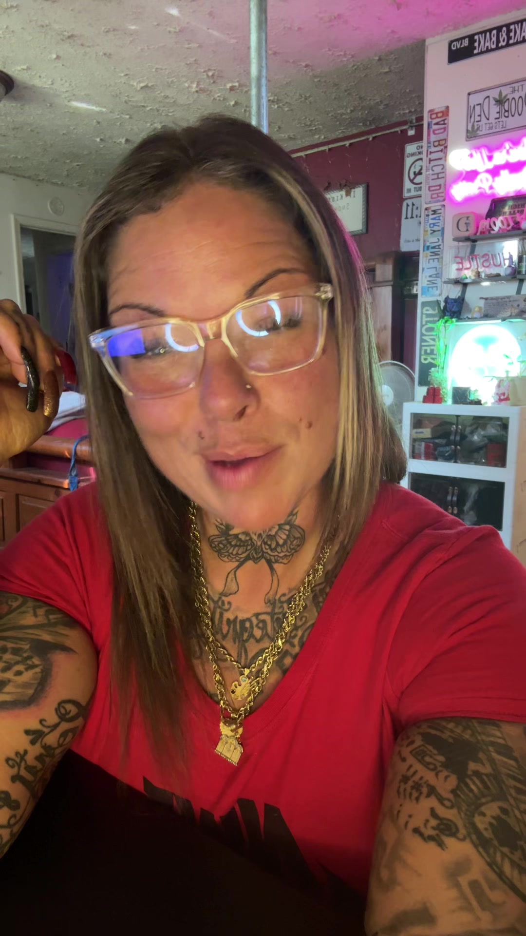 @Tattedstonermom🫧🤞🏼