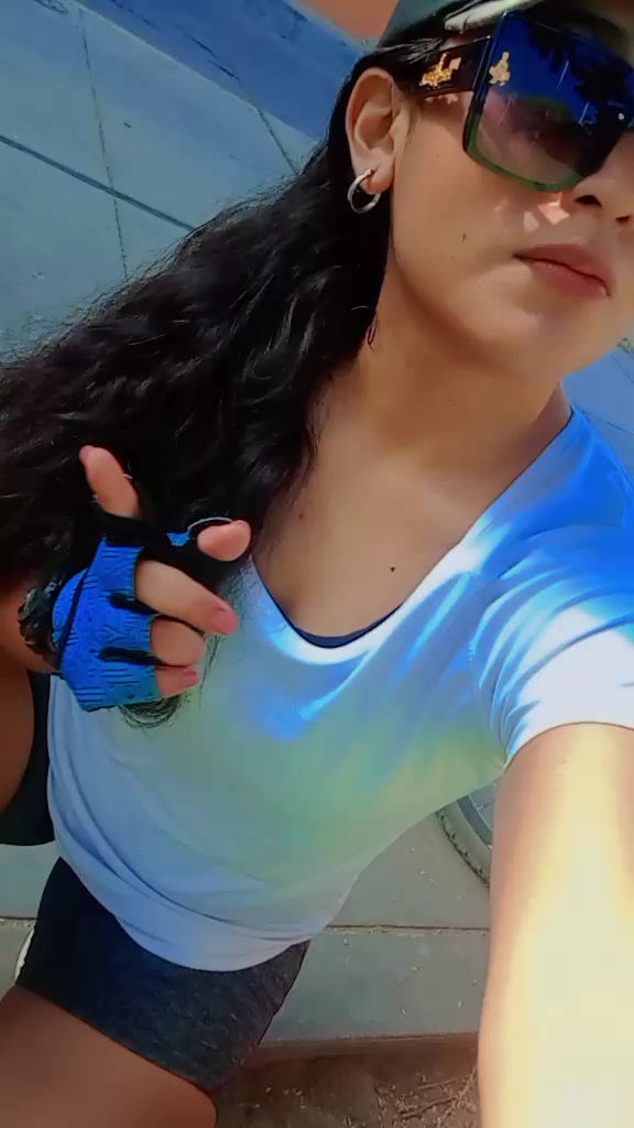 @Isa ✨