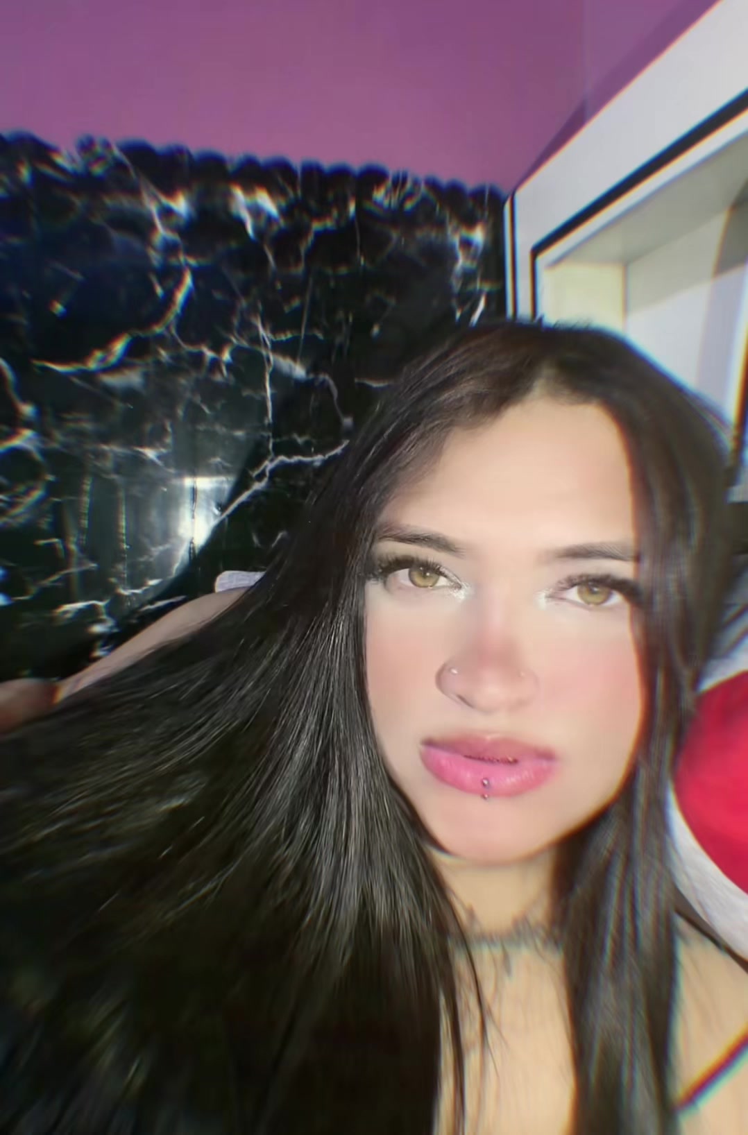 @Alejandracaripar_