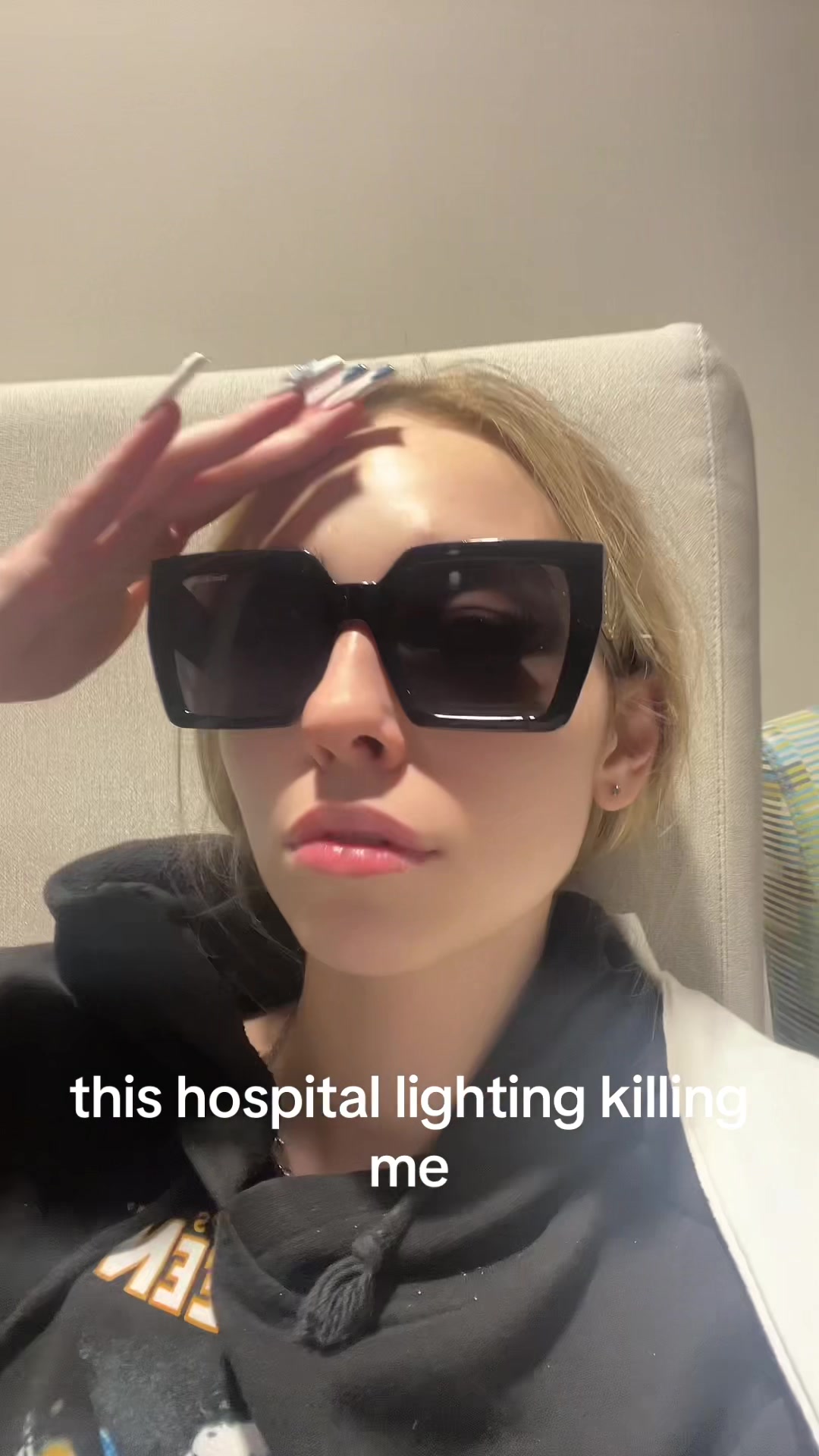 @em ๐