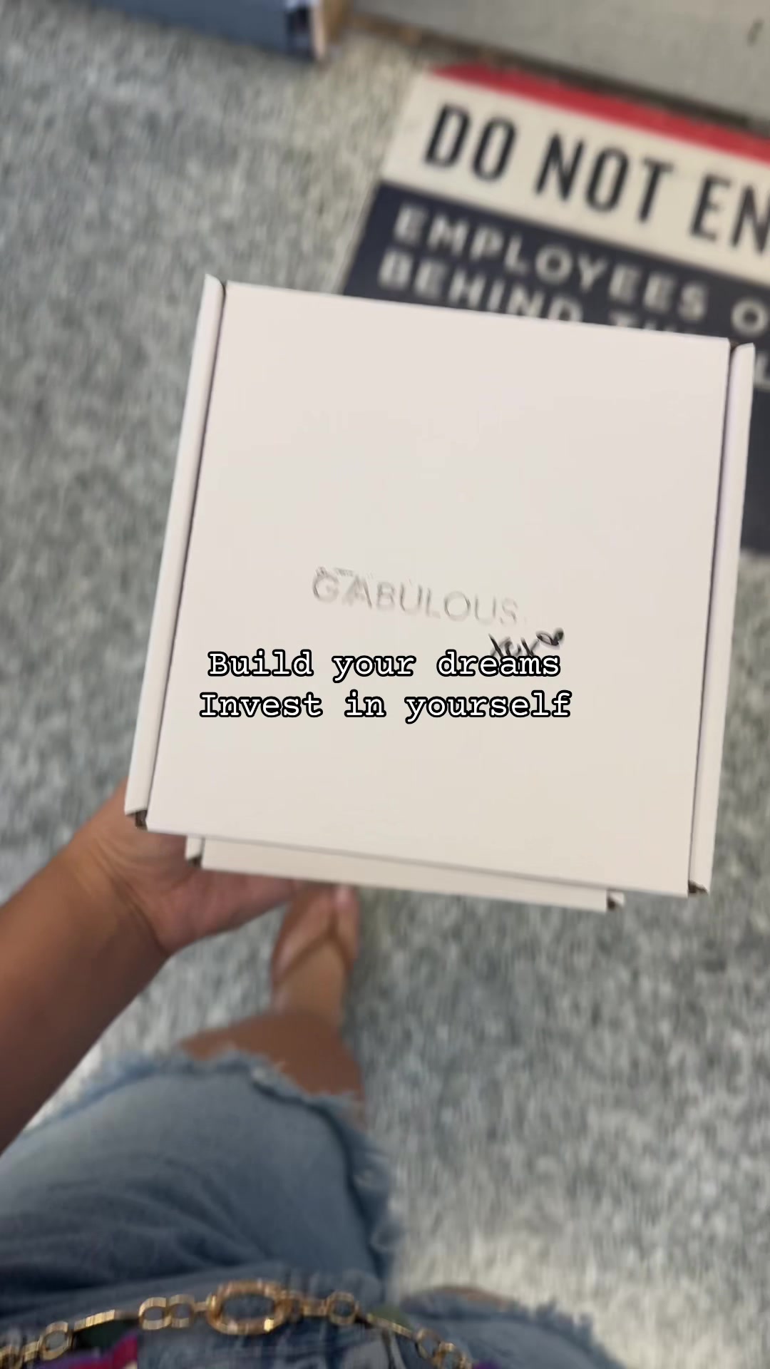 @GabulousLA