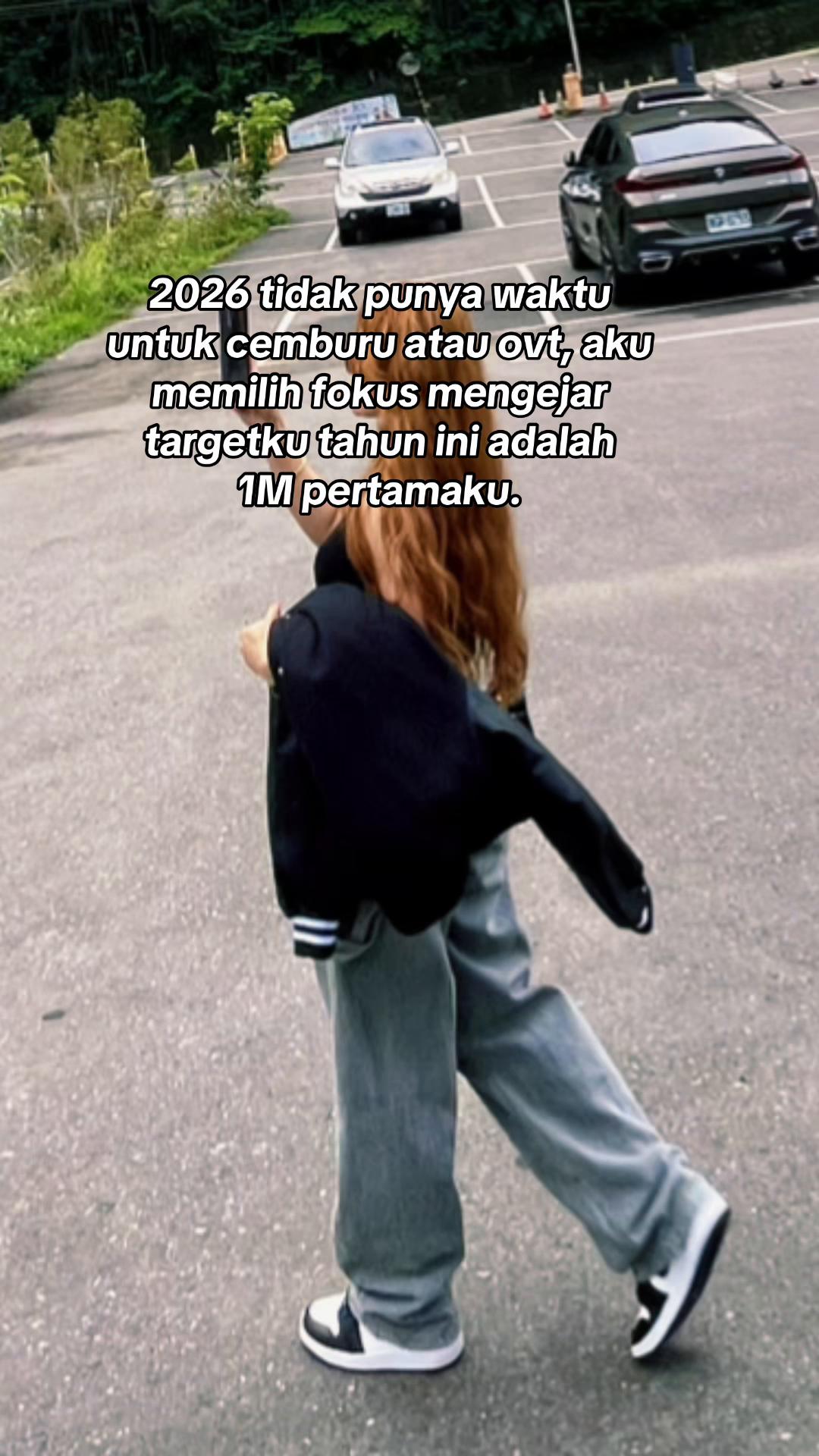 @Sephia