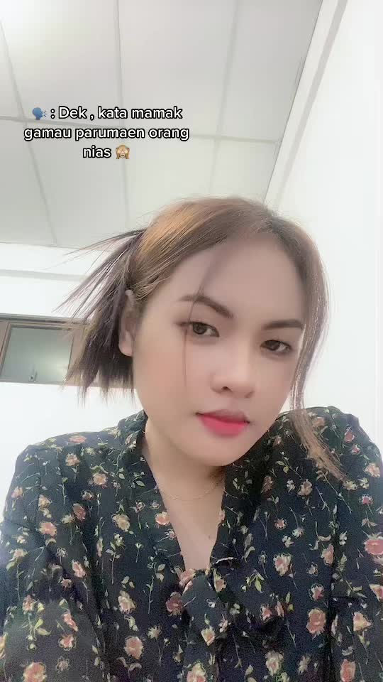 @OliviaNzr