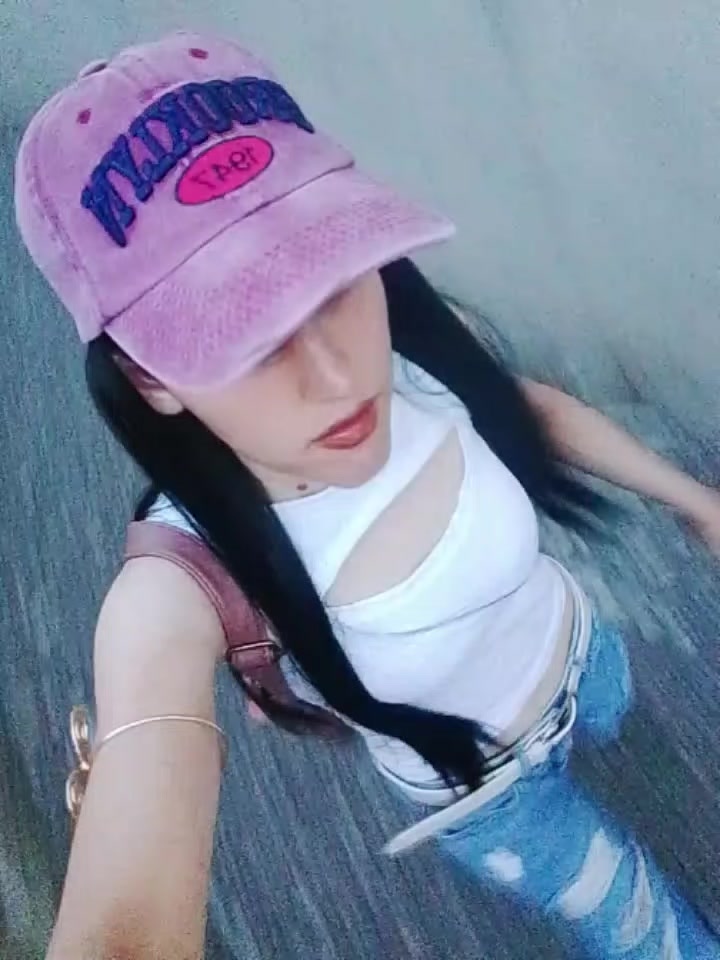 @QuLiyeva_1994