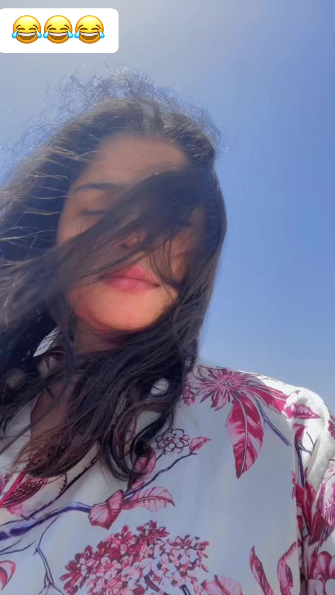 @(Nishubattra) world queen 👸