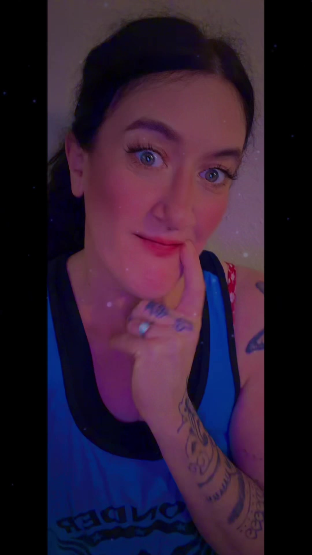 @DancingKaraokeMamacita