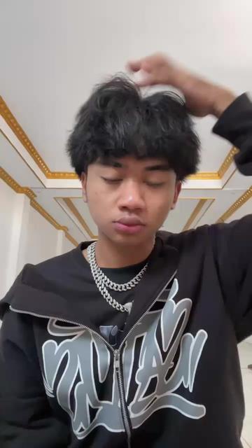 @Hasàn
