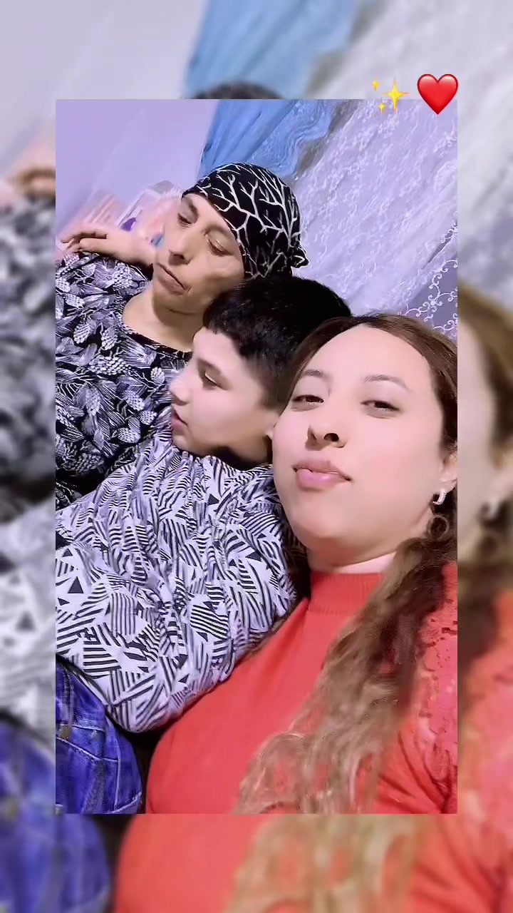 @Esen.Kara&ccedil;ay