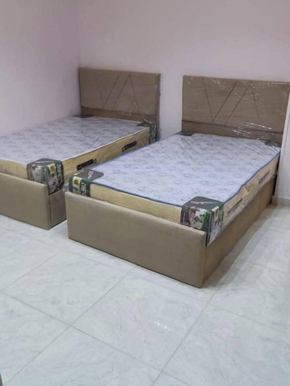 @Home للأثاث والأدوات المنزلية
