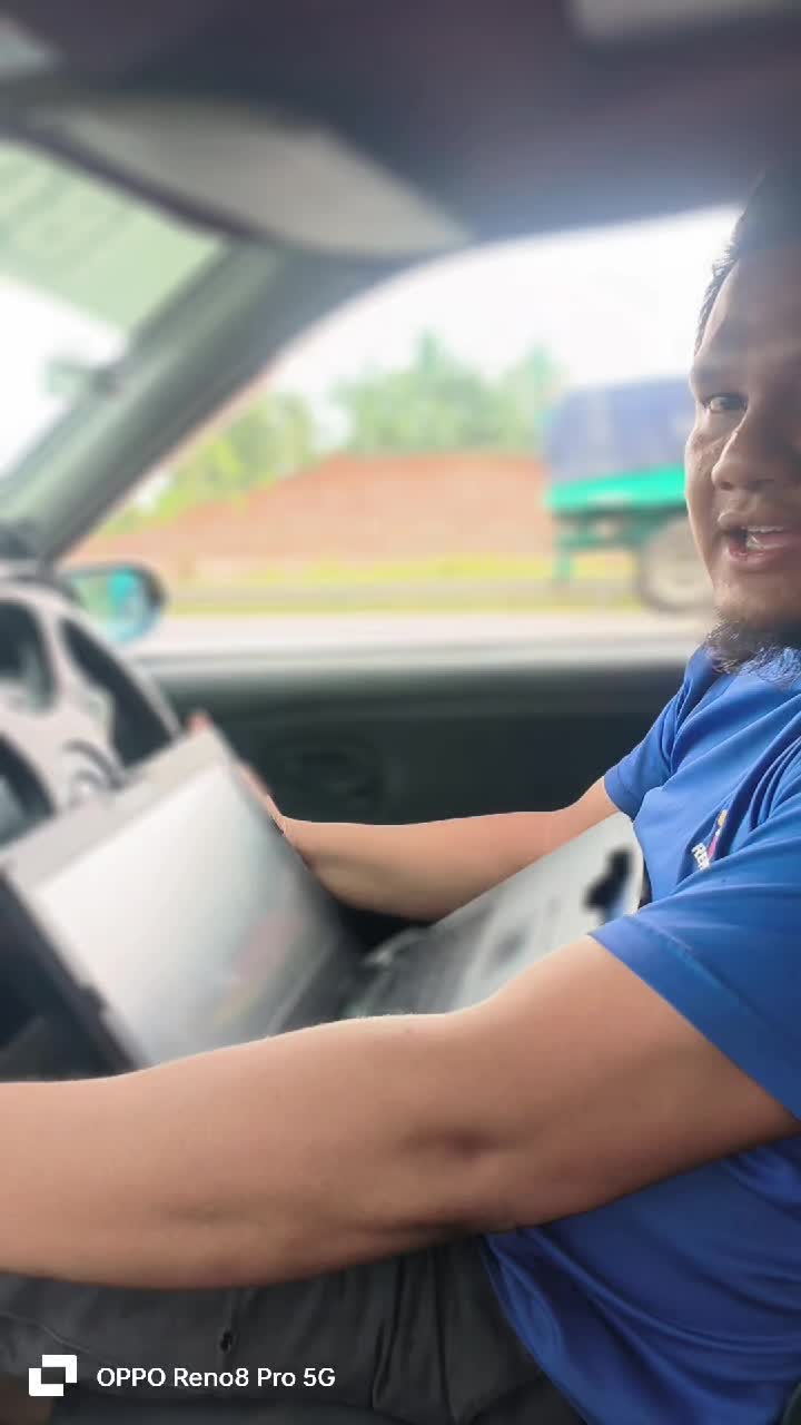 @Bengkel Tangan Kiri