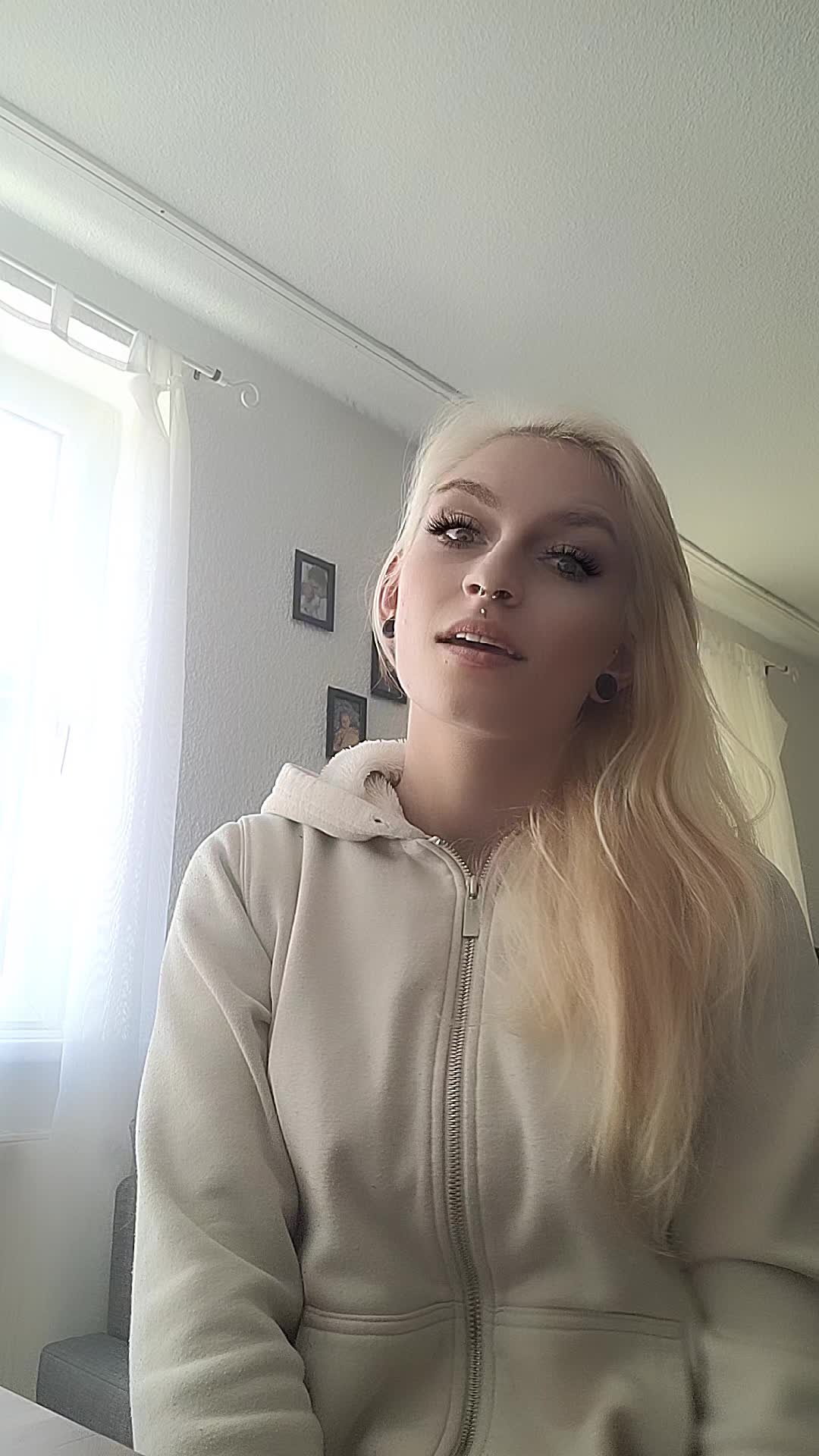 @jey