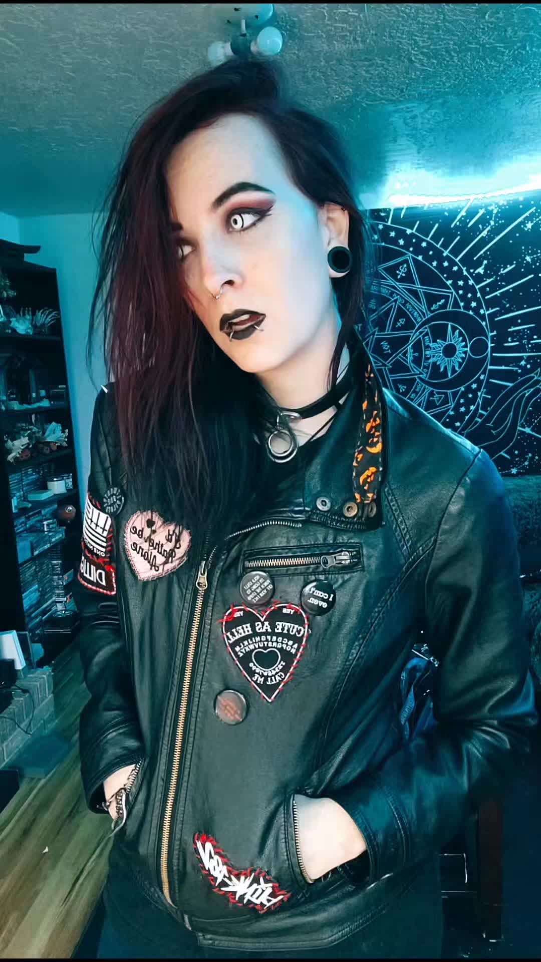 @TheMorbidQueen