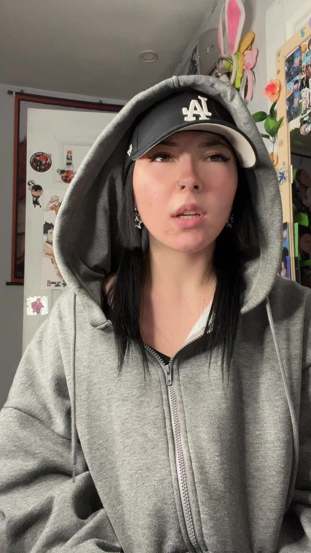 @mairahanaoka