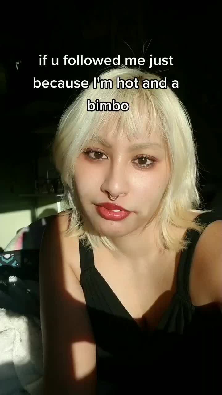 @Snom