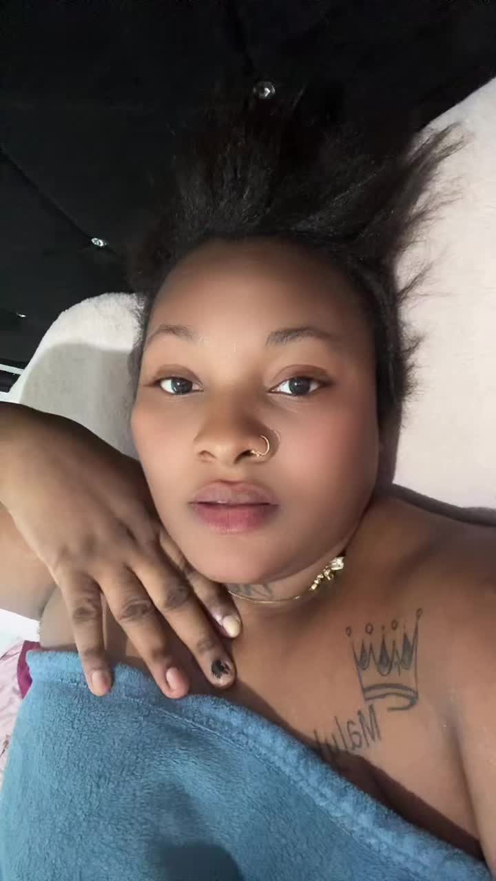 @Ammi_giving _dem headache 🤣🥇