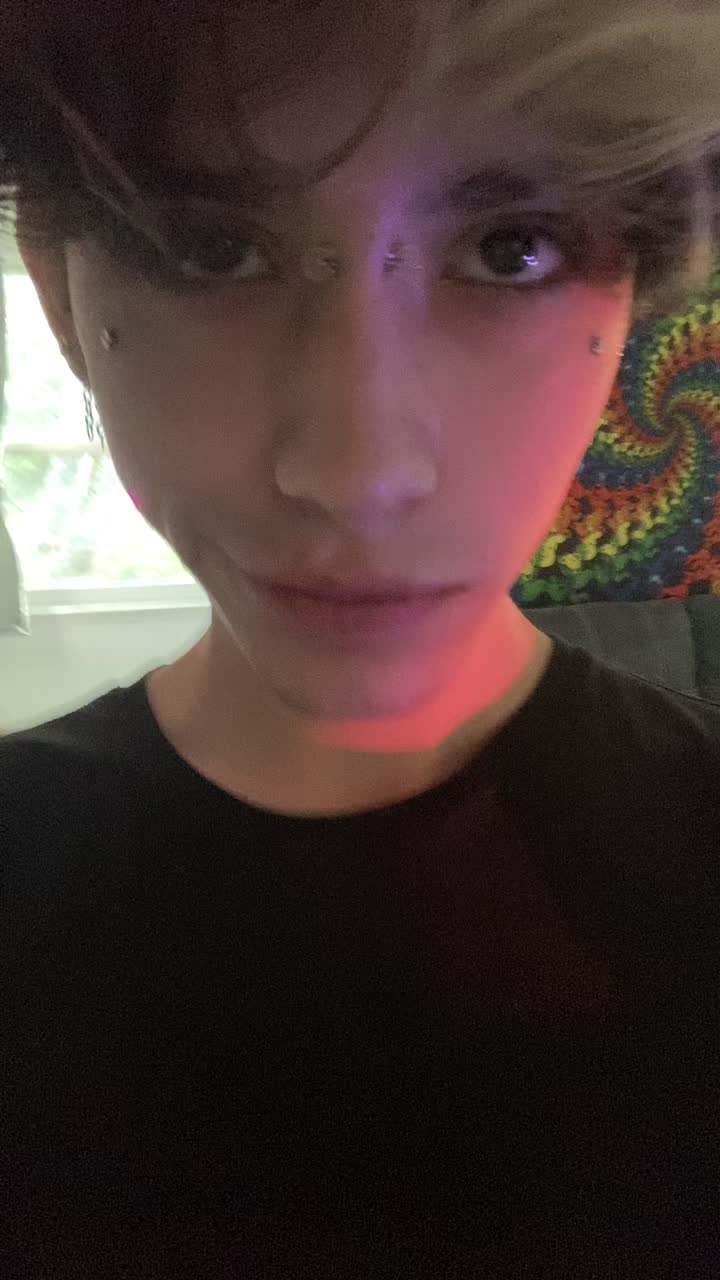 @P </3