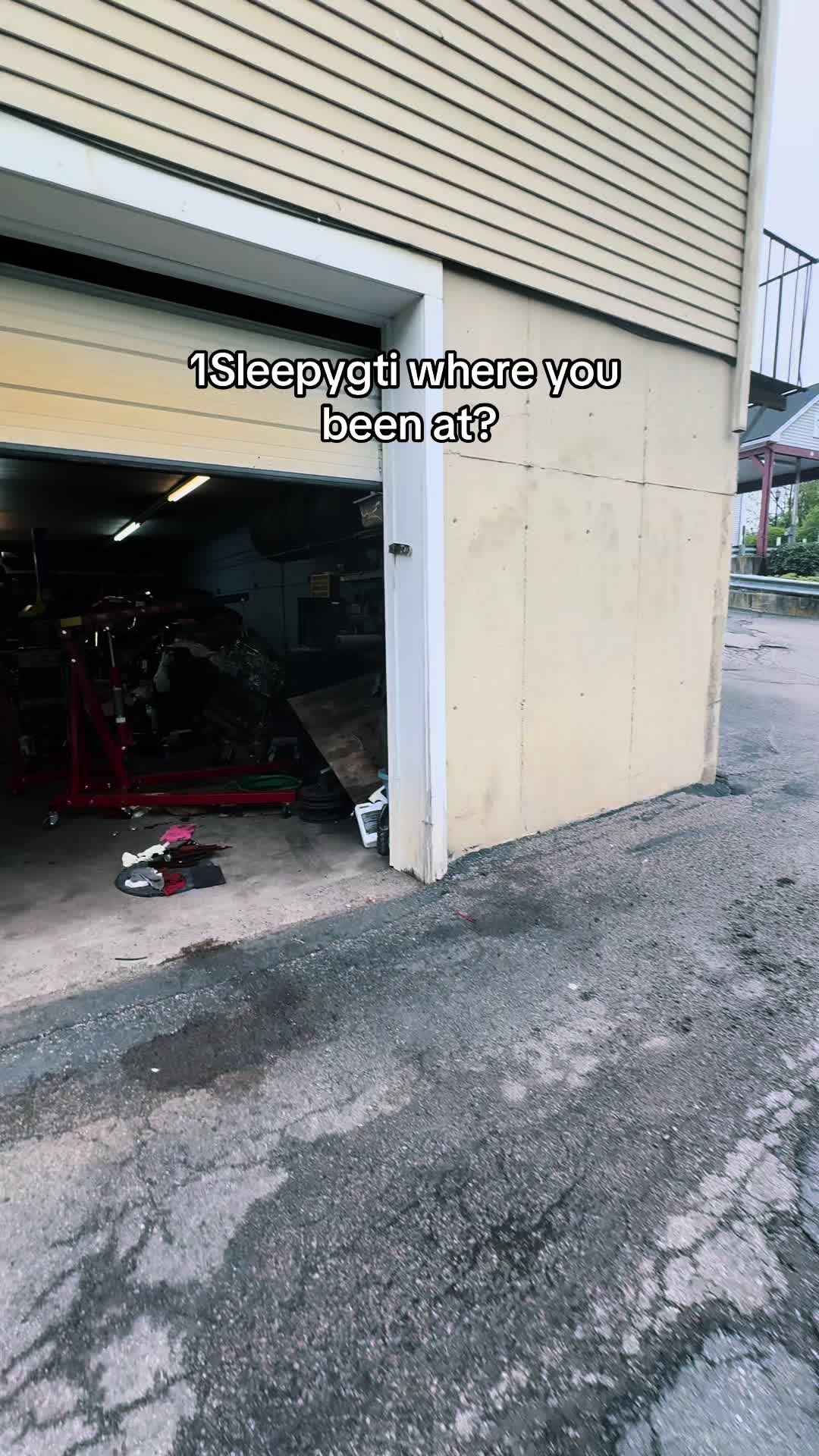 @1sleepygti