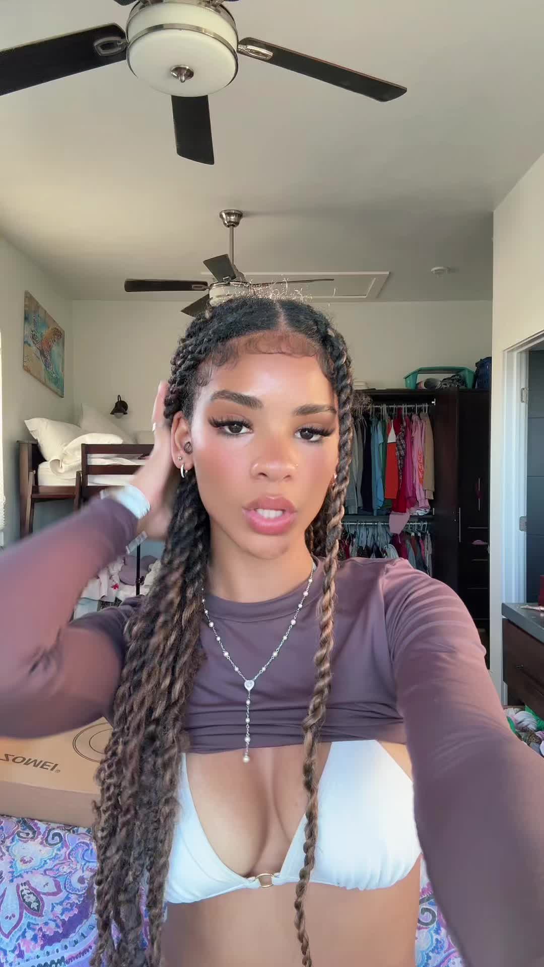 @carleiann