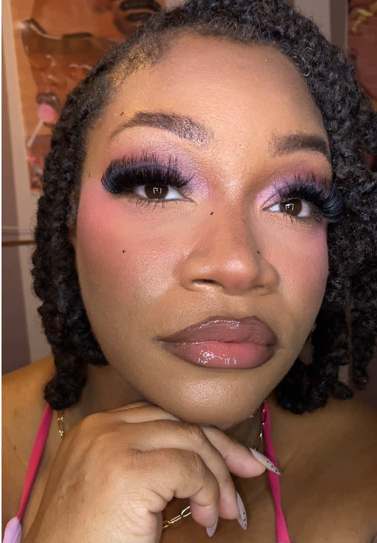 @byeheaux_