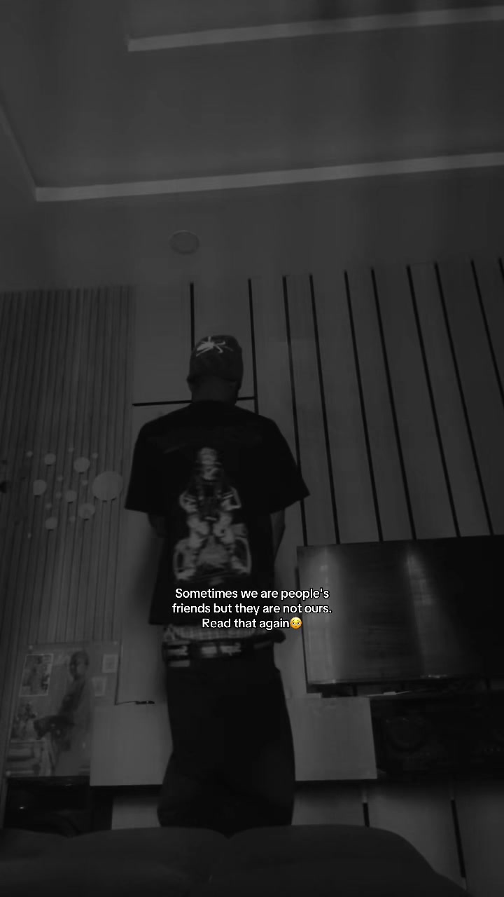 @️