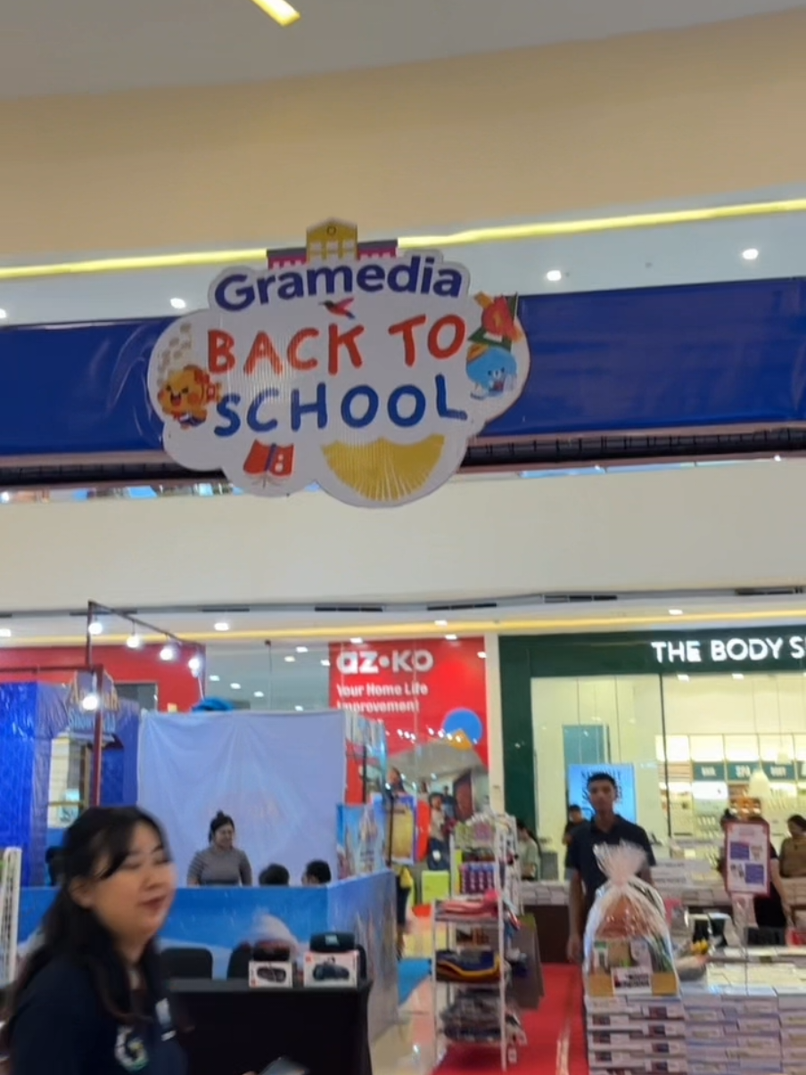 @Gramedia Kupang