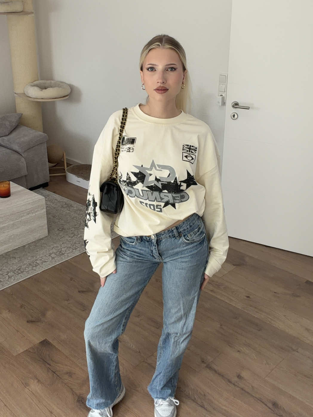 @LENA
