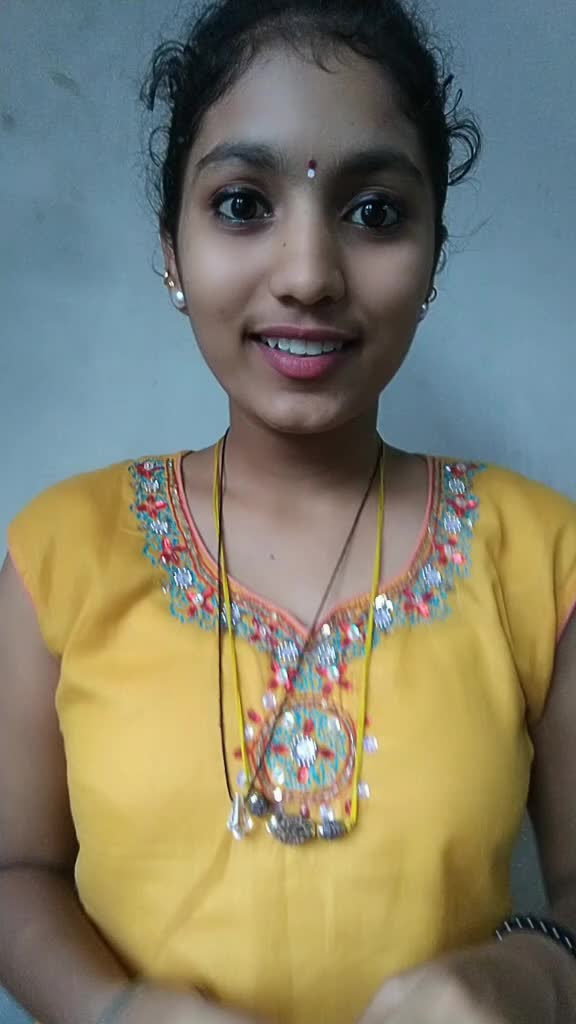 @😍marathi__mulgi😉