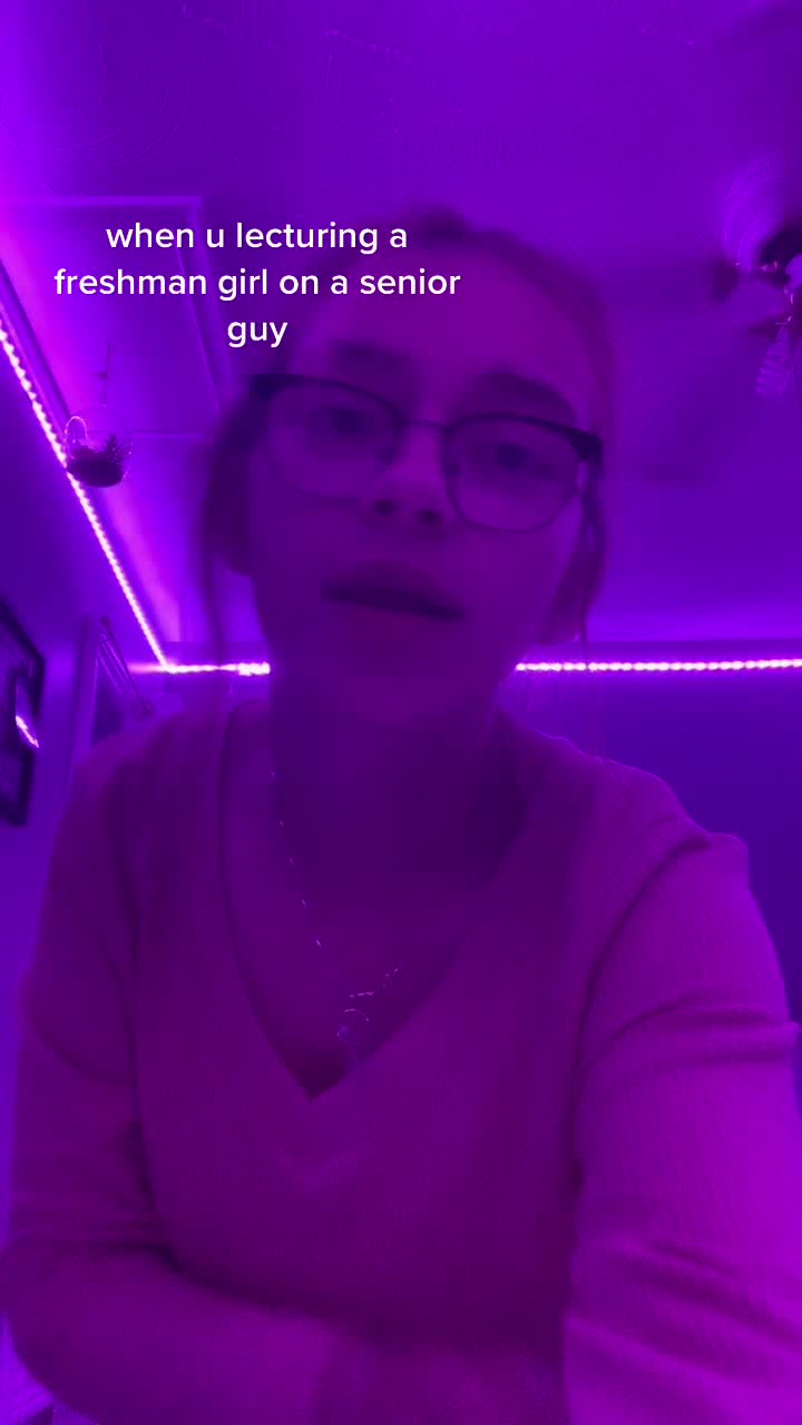 @victoriaclaireviolet